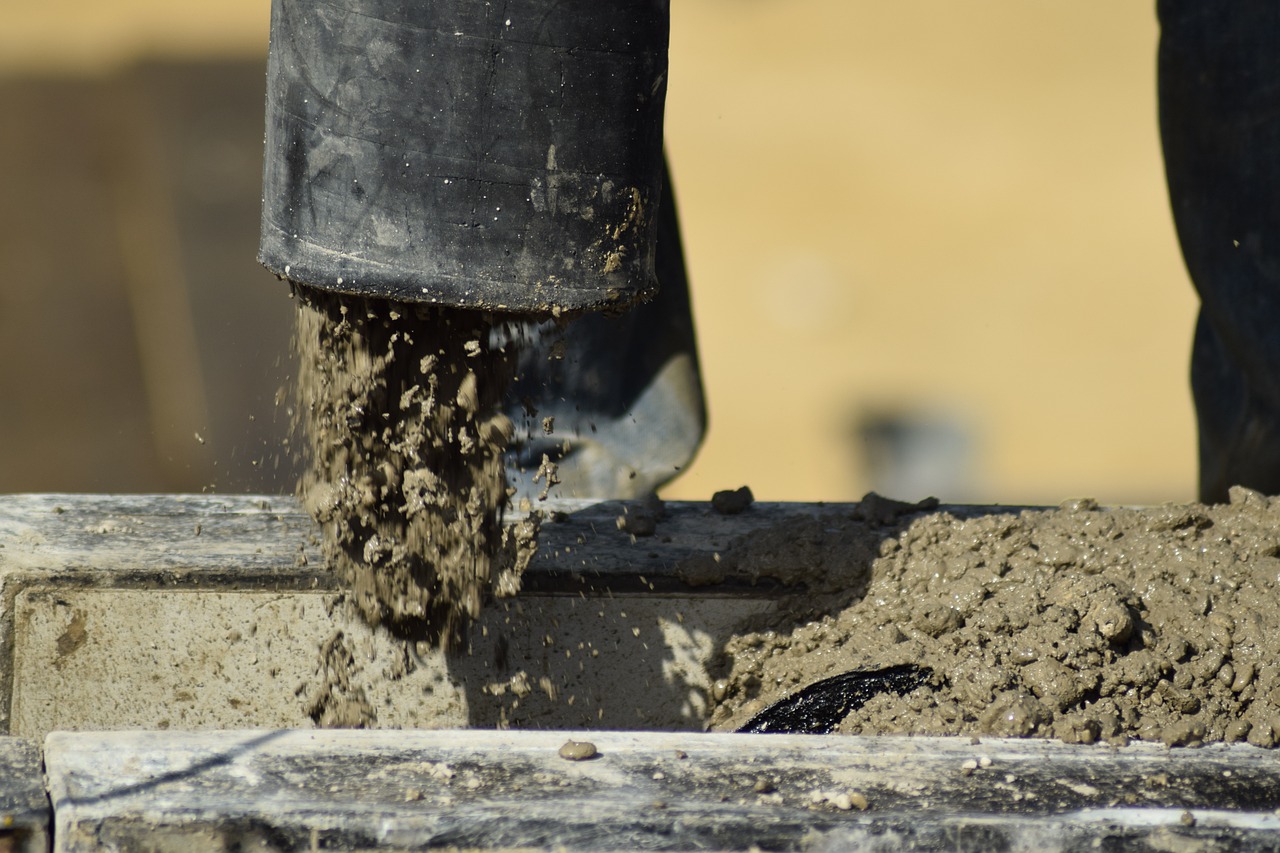Beton półsuchy – charakterystyka i zastosowanie betonu półsuchego